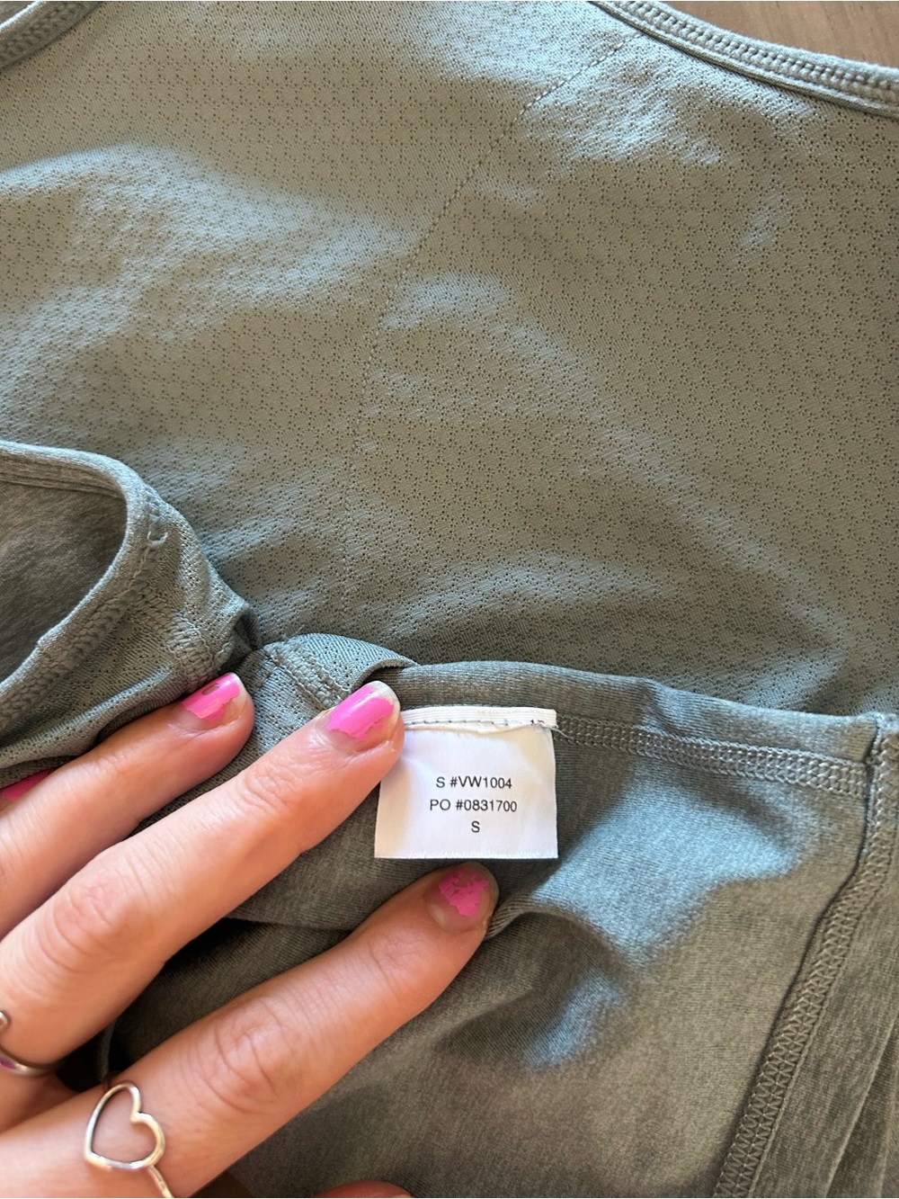 VUORI Pose Plyo Tank Top Built in Bra Green Size Small - Picture 5 of 10